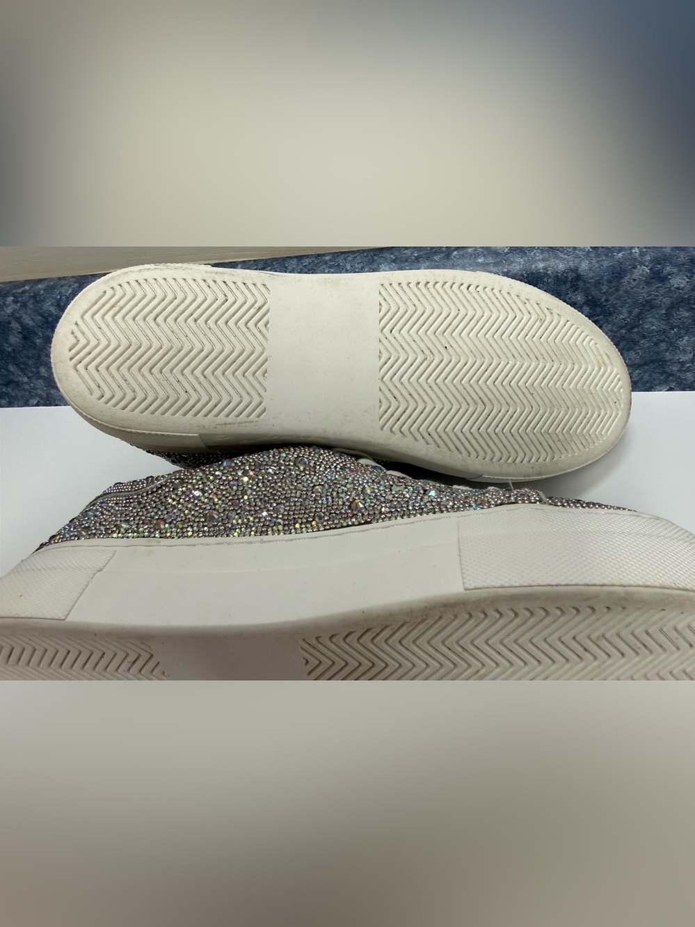 Betsey Johnson SB-SIDNY Rhinestone Sneakers Women’s 9 Crystal Bling Shoes - Picture 16 of 16